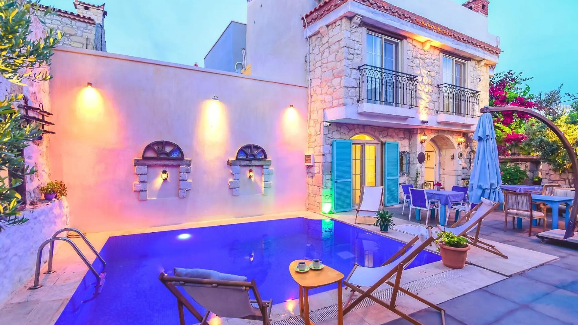 **  Alacati Asmali Konak Hotel Turcia